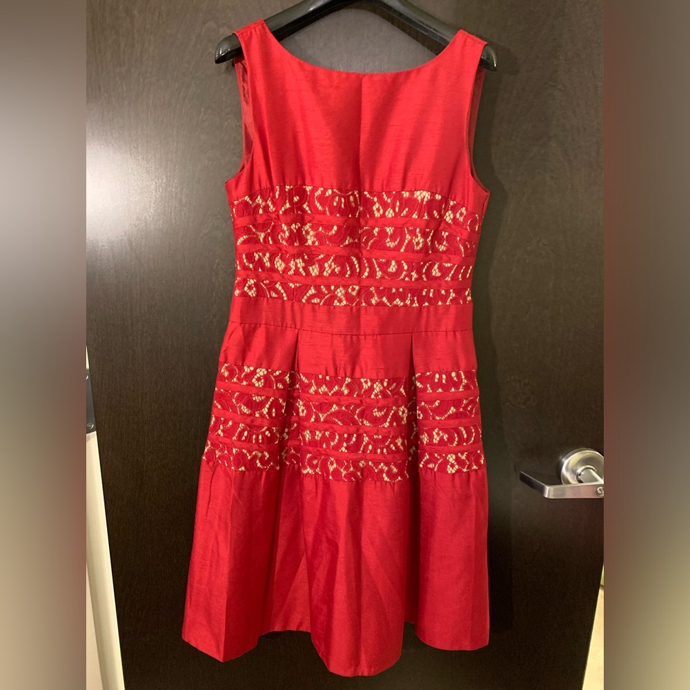 Red & Tan Fit and Flare Taylor Dress Size 8